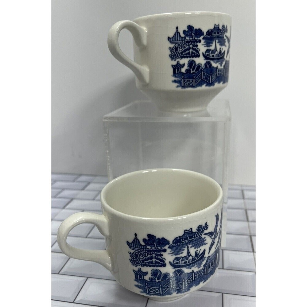 Blue Willow Churchill England Tea Cups Coffee Cups Set Of 2 Vintage Cottage - Picture 3 of 16
